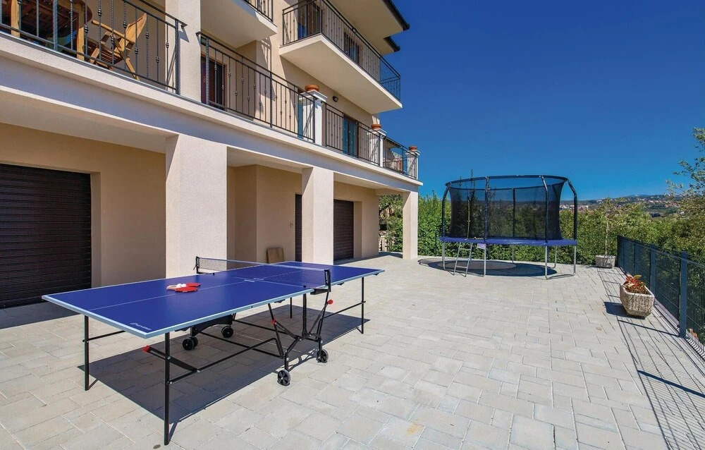 Nice Apartment in Opatija With Wifi and 3 Bedrooms