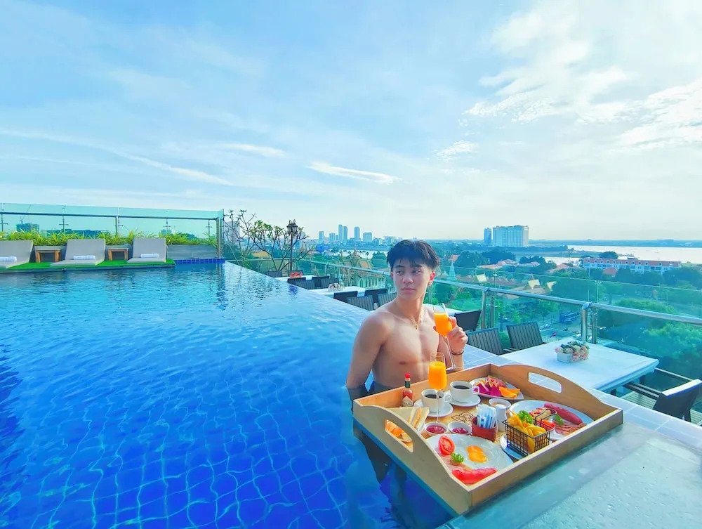 Le Botum Hotel