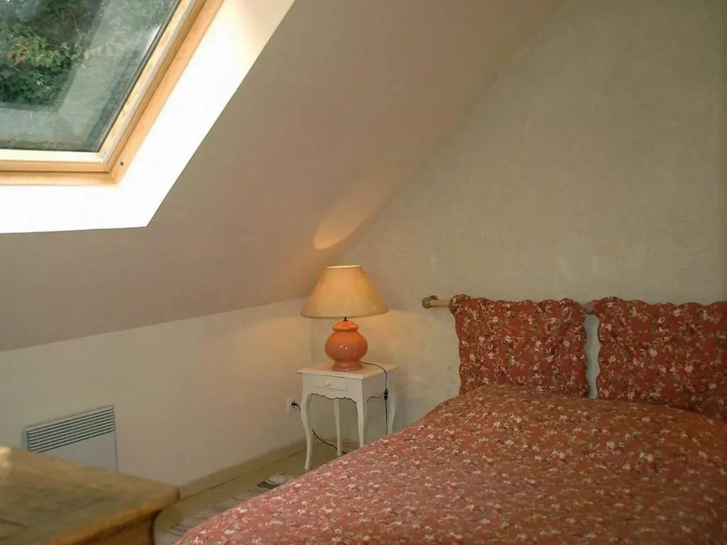 Gîte Cravant-les-Côteaux, 3 pièces, 4 personnes - FR-1-381-60
