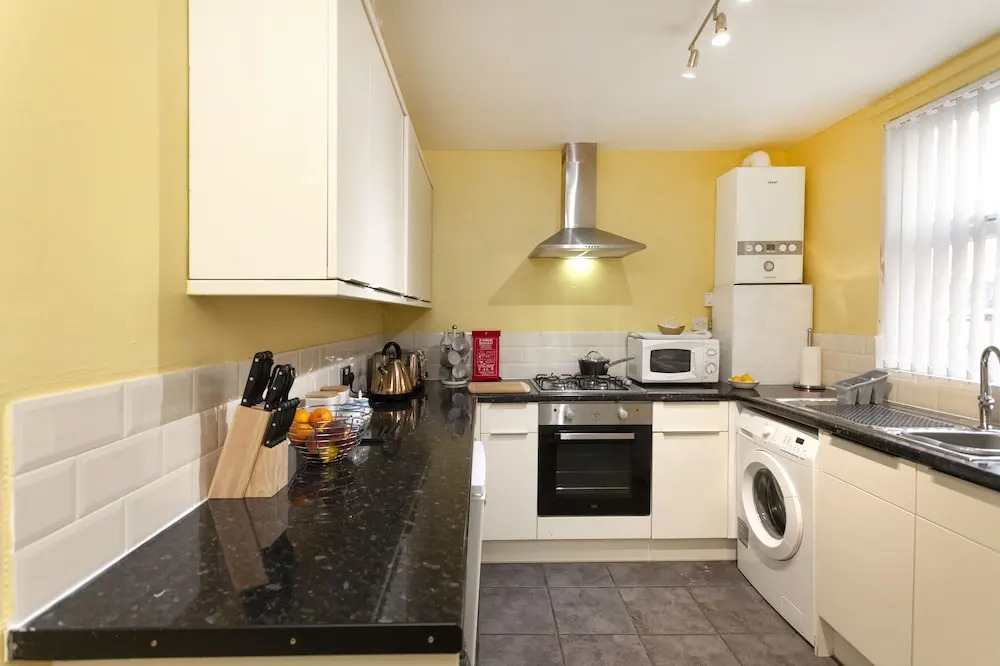 Gwladys 2 bedroom house