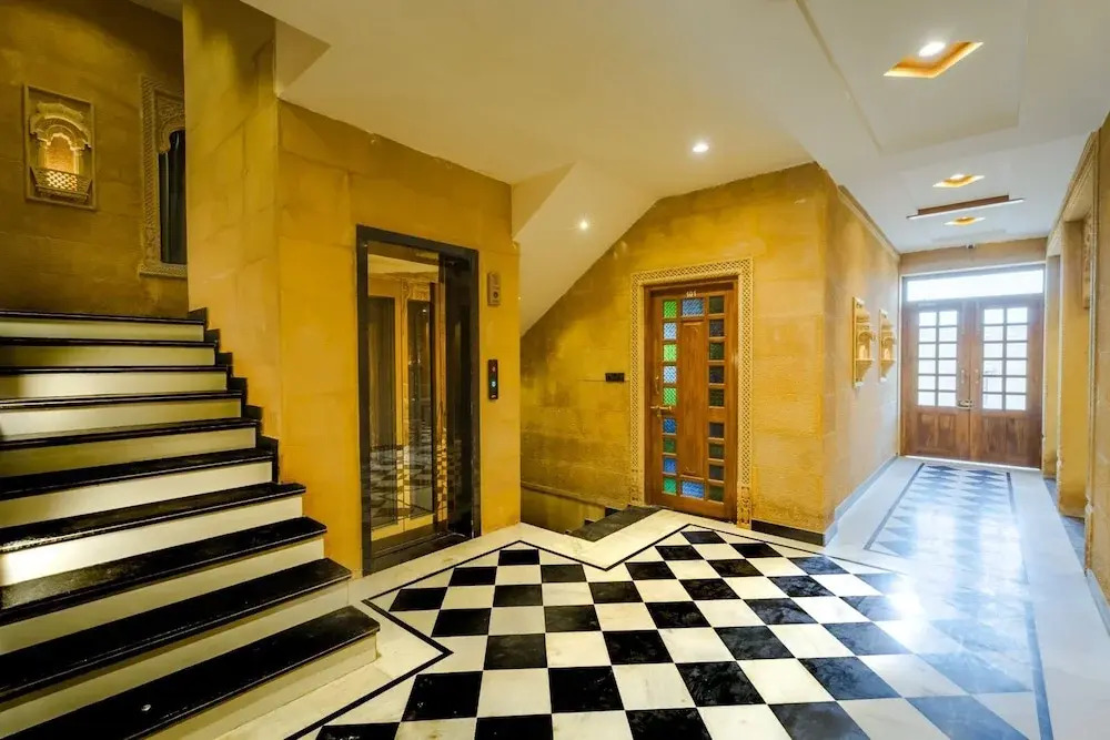 Hotel Sky Residency With Swimming Pool