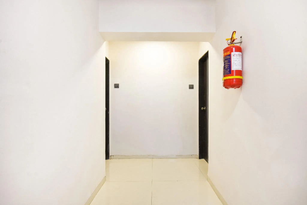 OYO Flagship 61327 Hotel Manish Inn