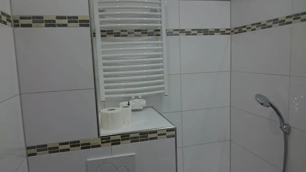 AVI City Apartments GoodHouse