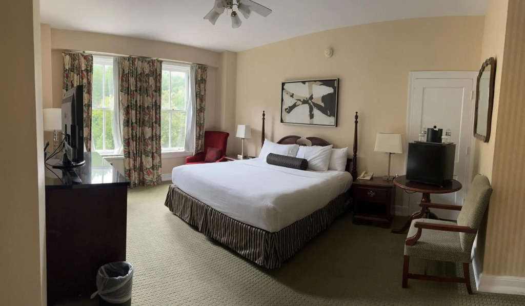Arlington Resort Hotel & Spa