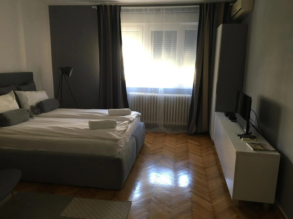 Apartment Silver Pedestrian Zone