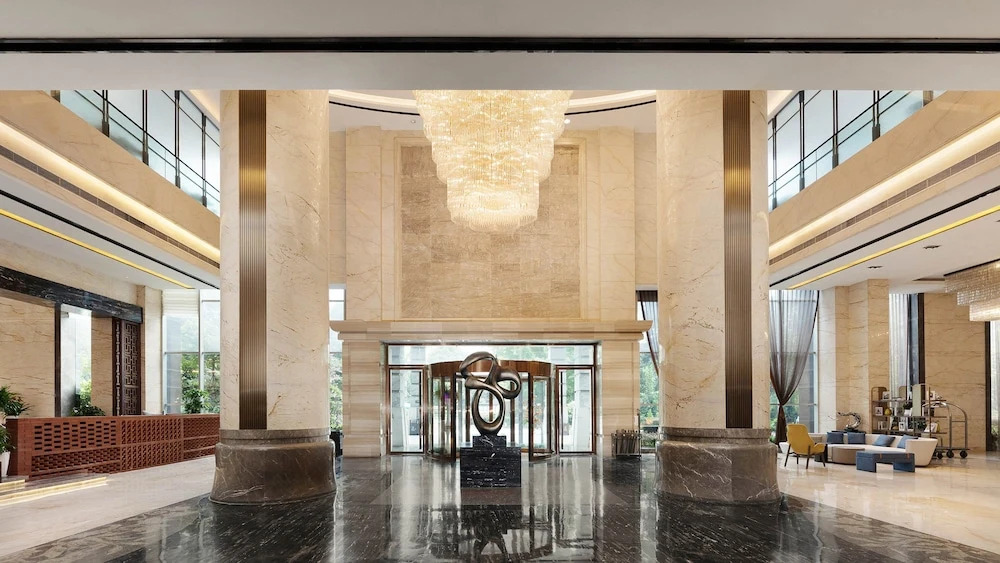 Crowne Plaza Dujiangyan by IHG