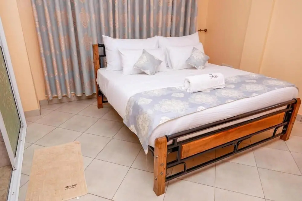 TRIPLINQ HOTEL & RESORT Nkubu- Meru