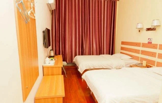 Binzhou Jianing Inn