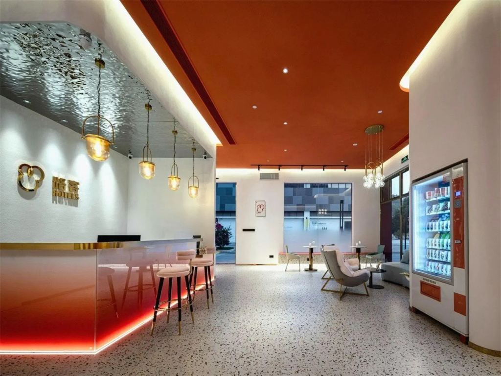 Luke Meisu (Guangzhou New Baiyun International Airport Airport Branch)