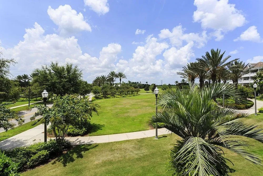 Cabana Court Paradise 3 Bed 3 Br condo by RedAwning