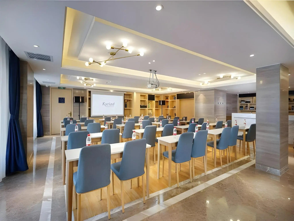 Kyriad Marvelous Hotel Harbin Hasi High-Speed Railway Wanda Store