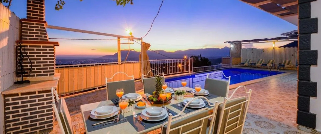 Villa Atlas