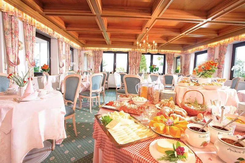 Dornsberg Panoramic Apartments