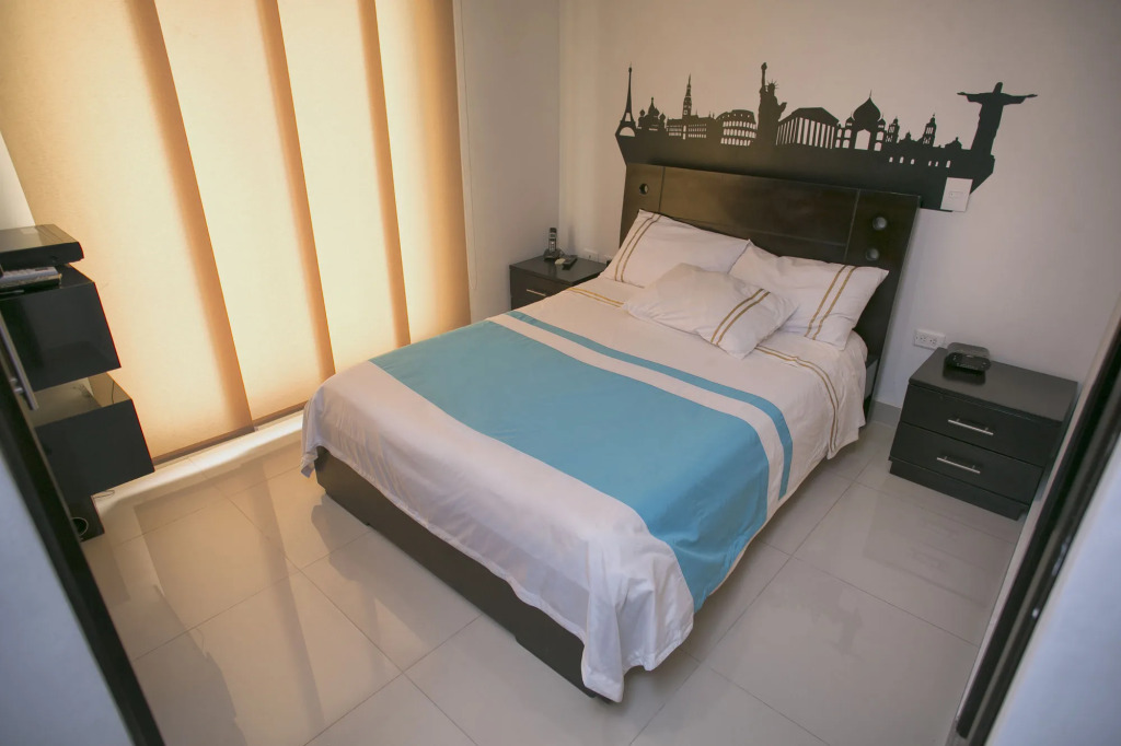 Hotel D Leon