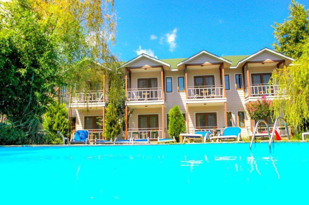 Village Park Resort & Spa