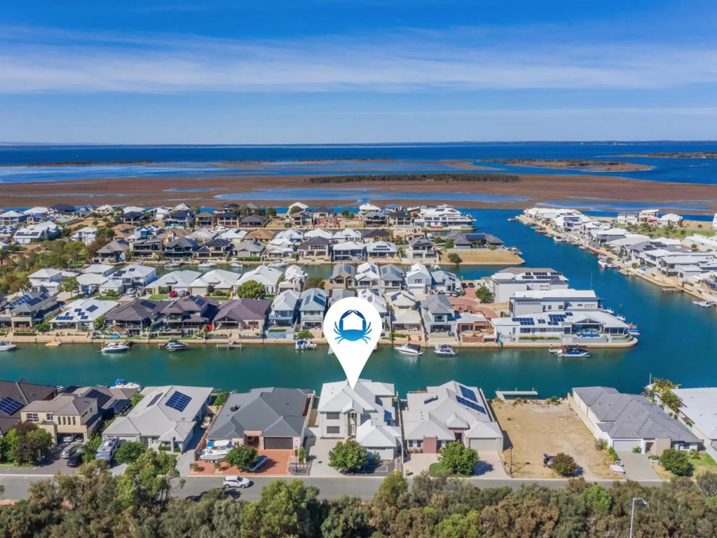 Deluxe Living in Mariners Cove