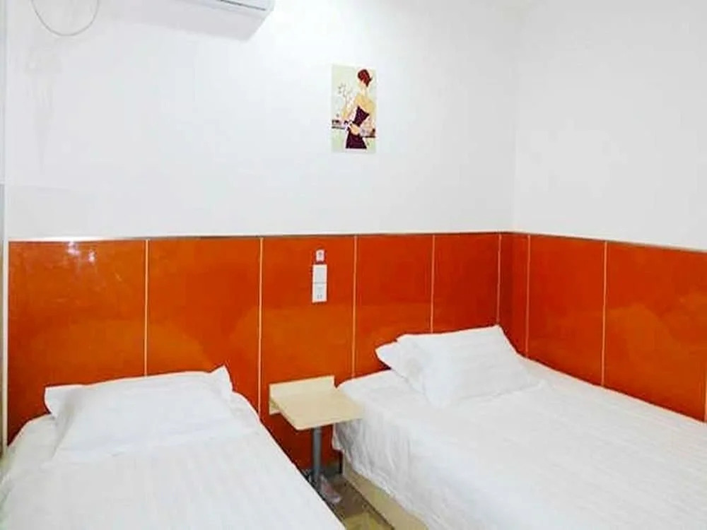 99 Inn Shanghai Pengpuxincun Station Branch