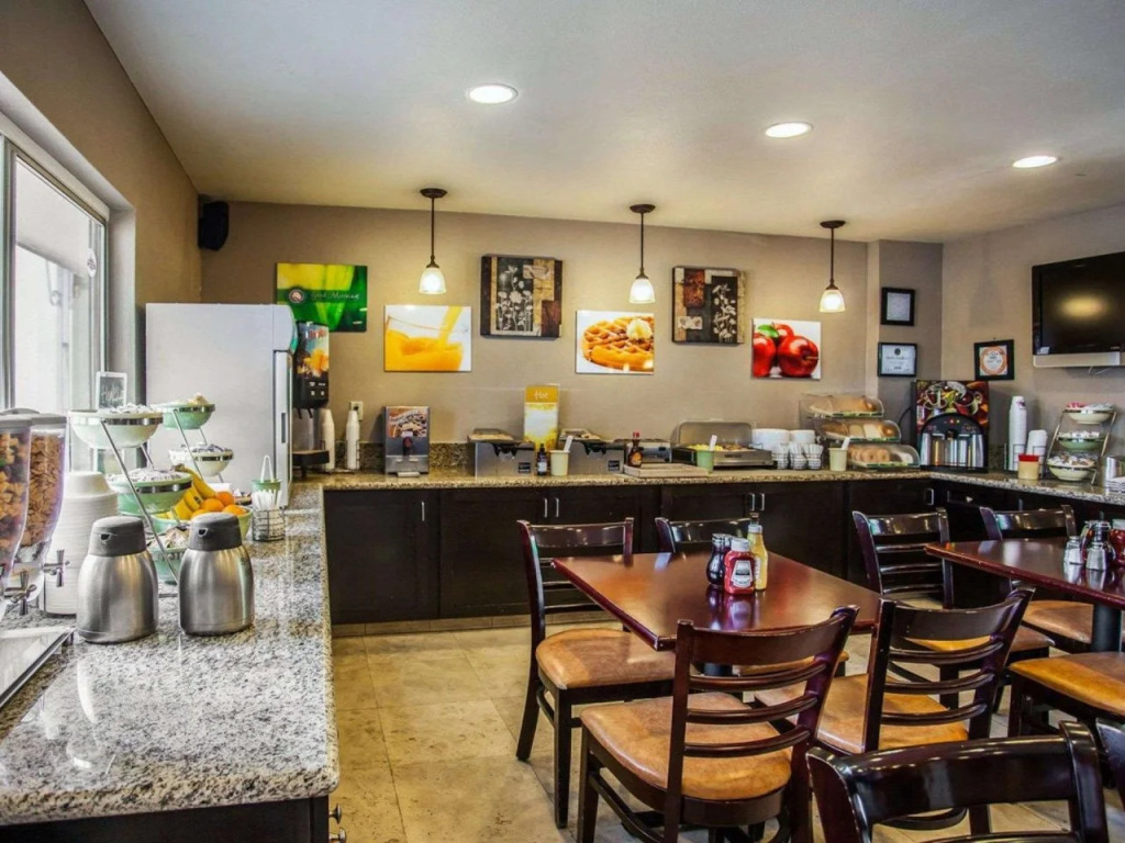 Quality Inn & Suites Anaheim at the Park