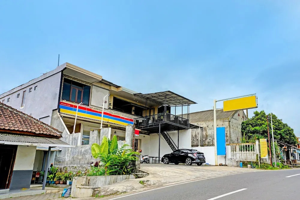 Capital O 92228 Cozy Bromo Homestay