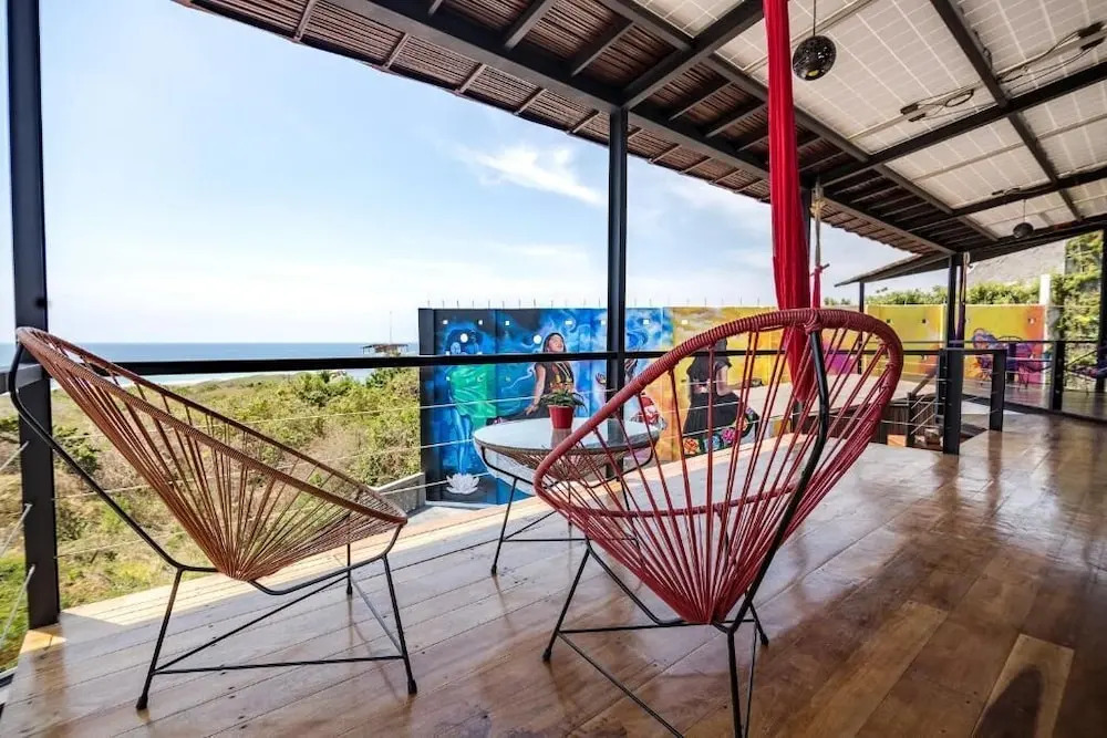 Cabane Container Hotel