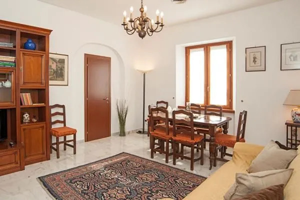 Casa Visconti--Apt