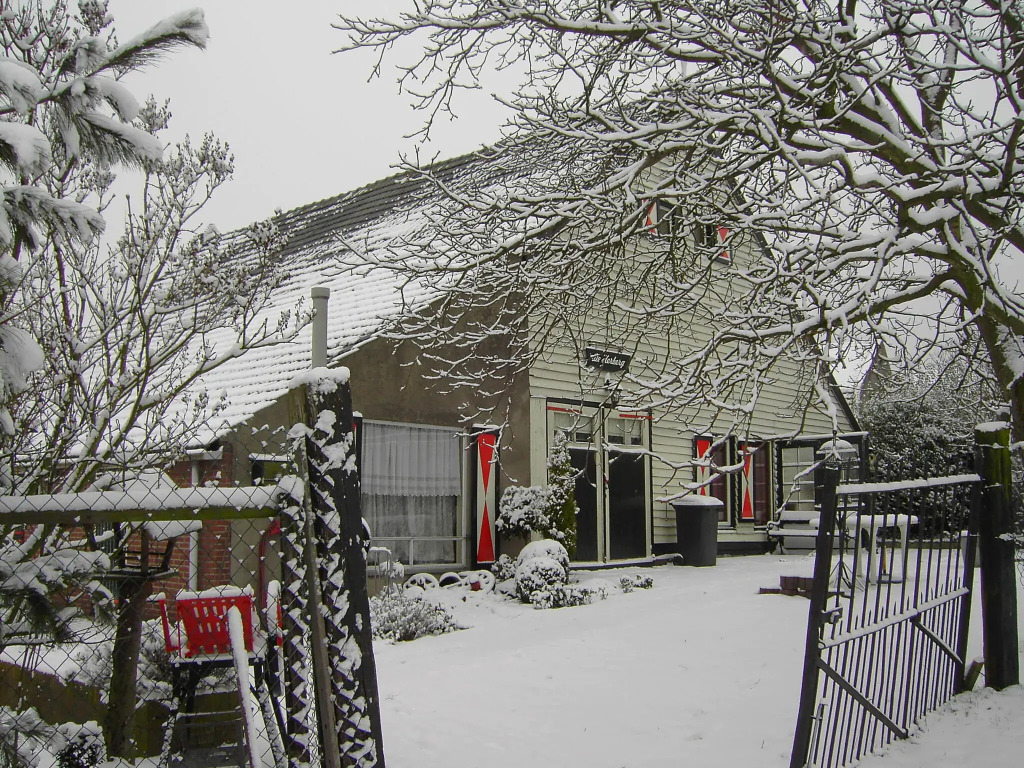 Spacious farmhouse in Bergen op Zoom with fenced garden