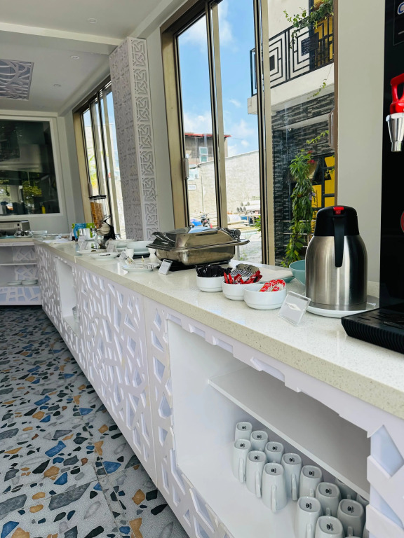Avyanna Gulhi Beach Hotel