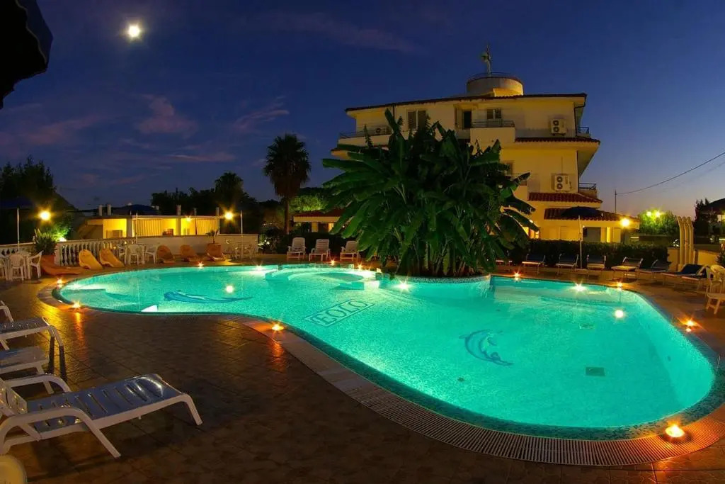 Graceland rooms and suites
