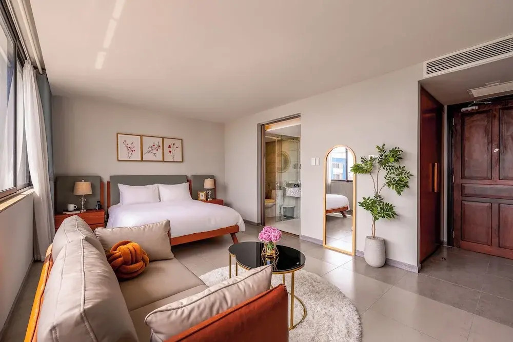 SAZI Parlia Hotel