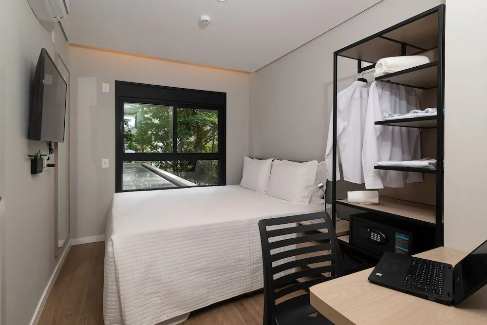 EZ Moema Hotel