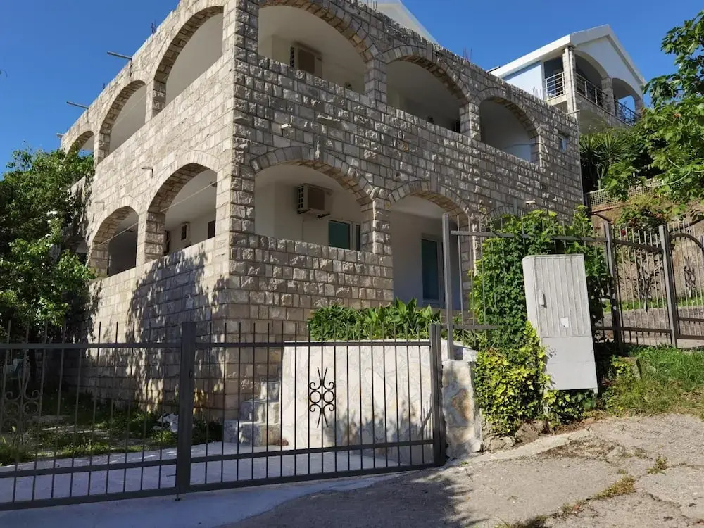 Guest House Vojinovic