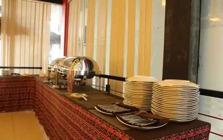 Grand Global Hotel