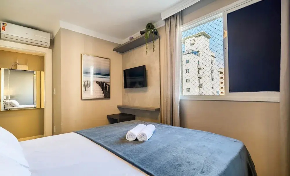 Modern and Fully Equipped Apartments Just Minutes From the sea at Meia Praia - GRI