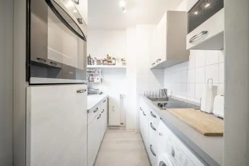 Private Apartment Alice Top (5948)