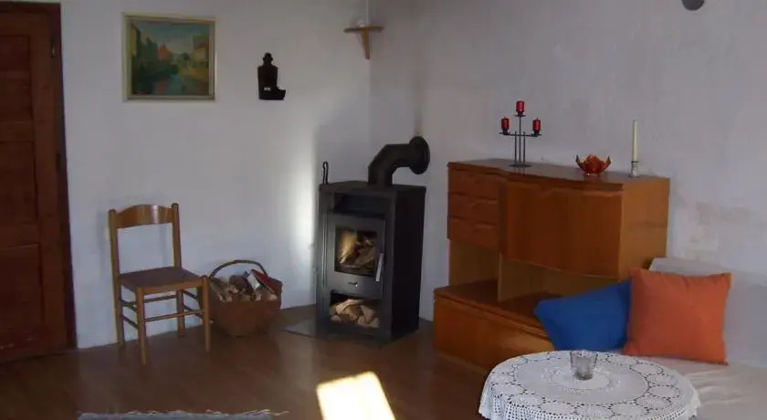 Farm House Orainza