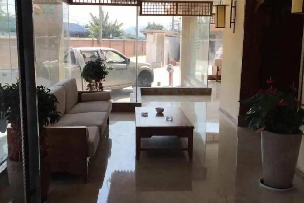 Jingzhi Hotel