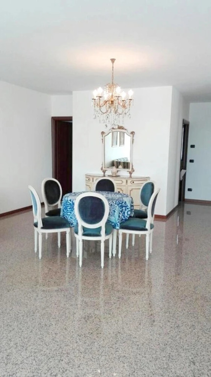 Apartment with 2 Bedrooms in Mirandola Bassa
