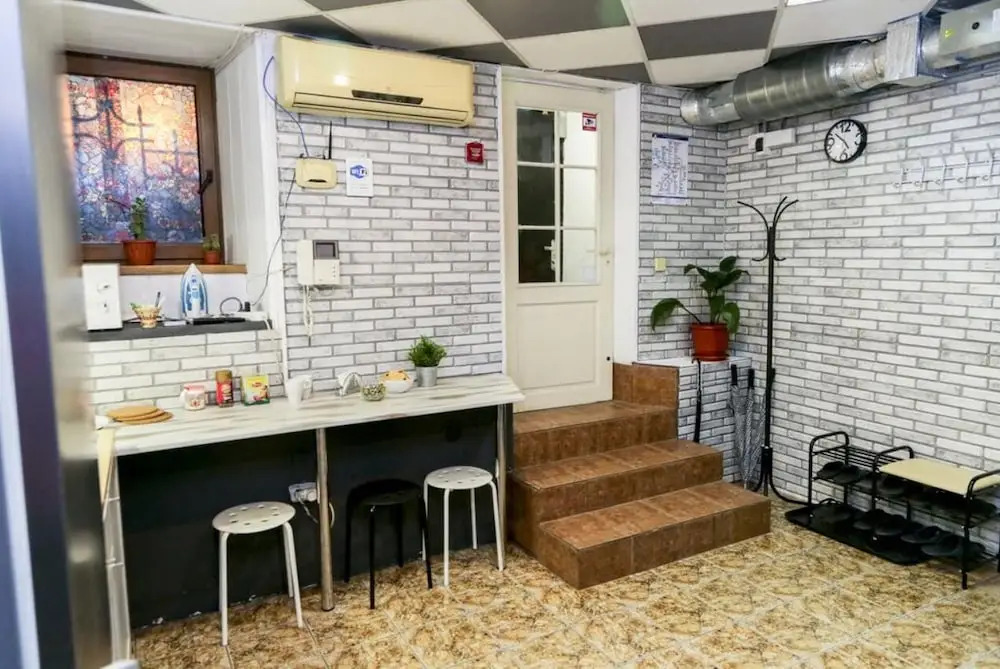 Shapovalov Limerance Mini-Hotel