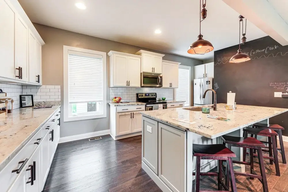 Pet-friendly Abode w/ Balcony in East Nashville!