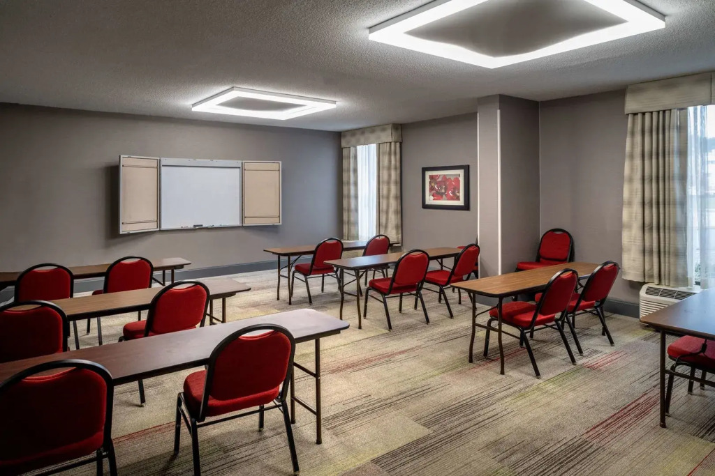 Hampton Inn Charleston Downtown