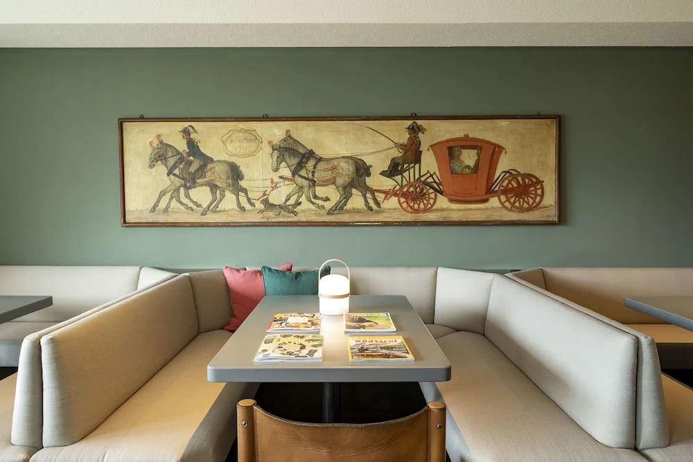 Paulus Apartments