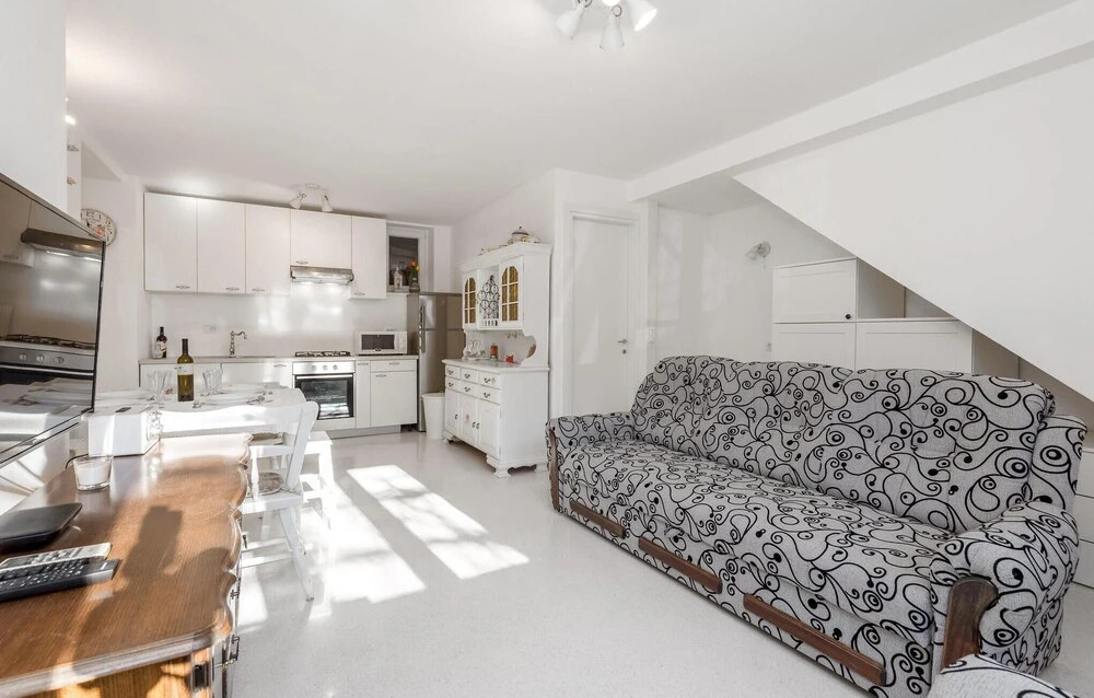 Awesome Home in Rijeka with Hot Tub & 4 Bedrooms