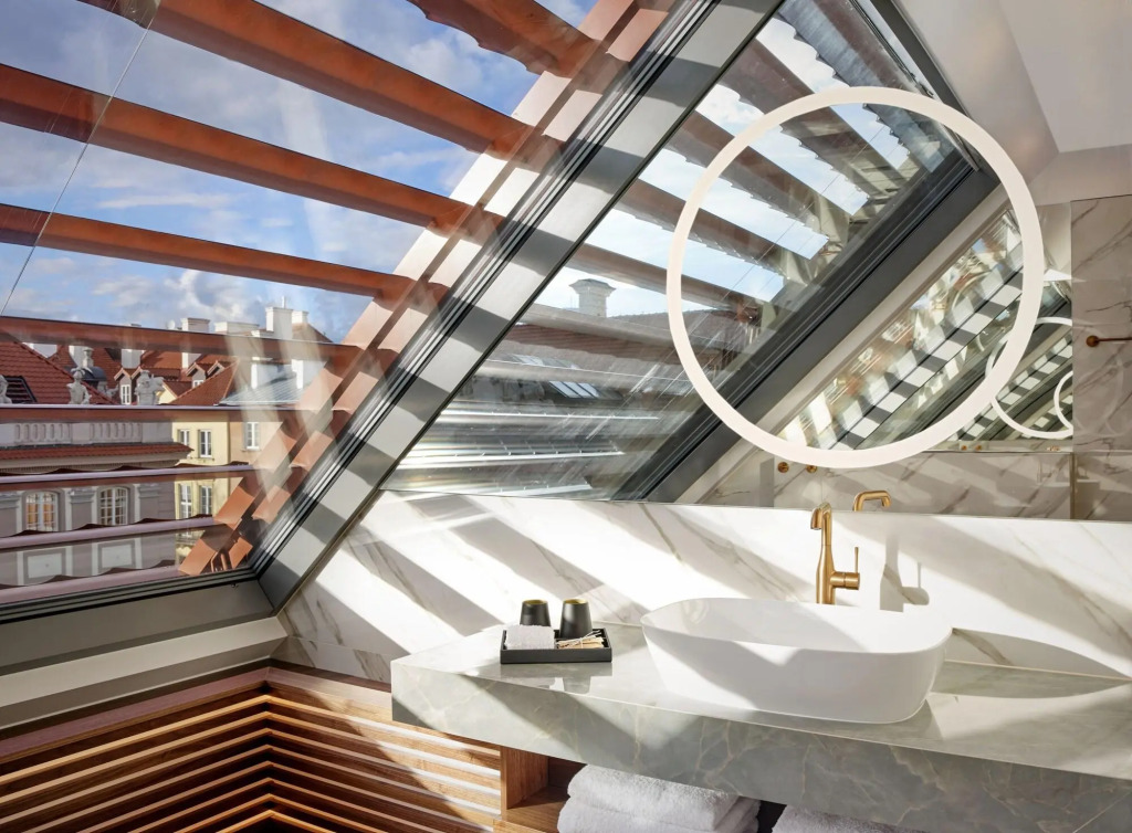 Hotel Verte, Warsaw, Autograph Collection