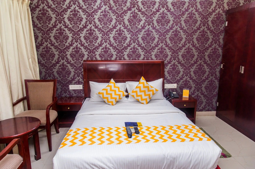 FabHotel Oriental Suites III