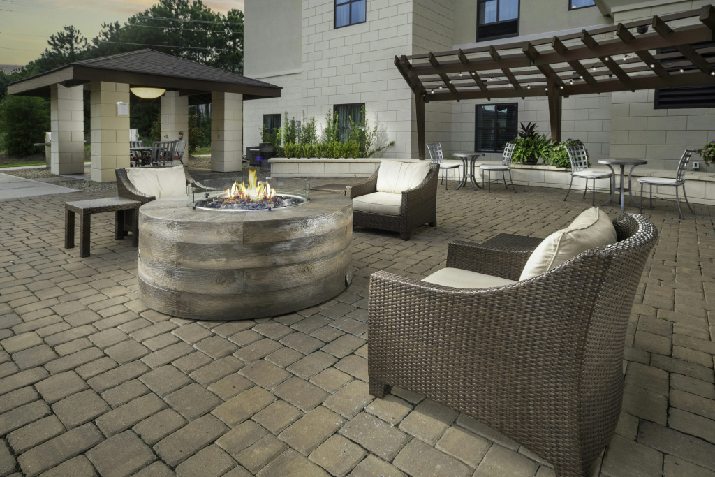 Staybridge Suites - Summerville by IHG
