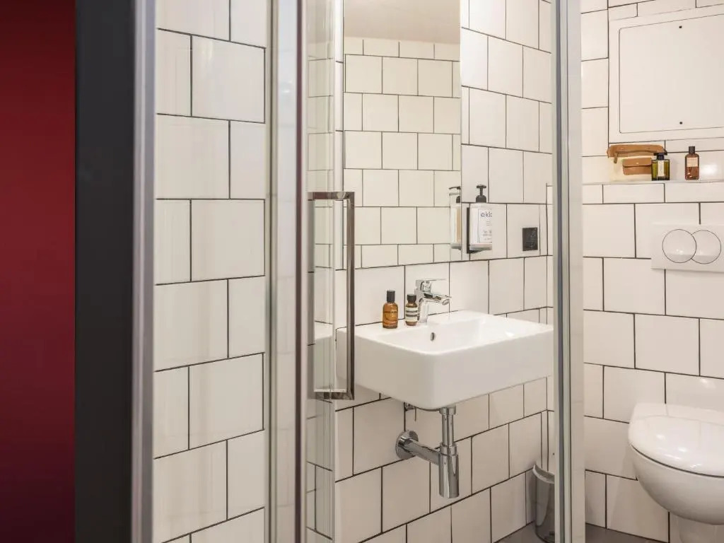 Eklo Hotels Lyon Sud Eurexpo