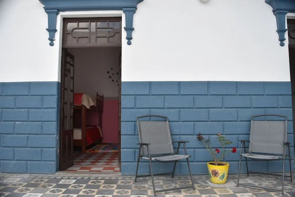 Hostal Casa Azul