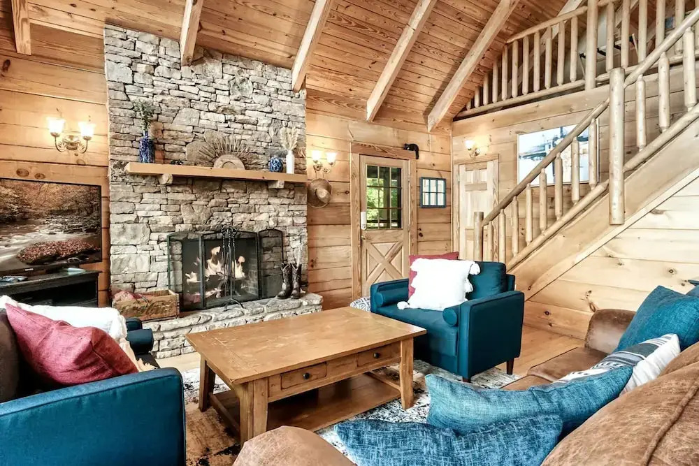 Stunning Mountain Views Hot tub Firepit Arcade