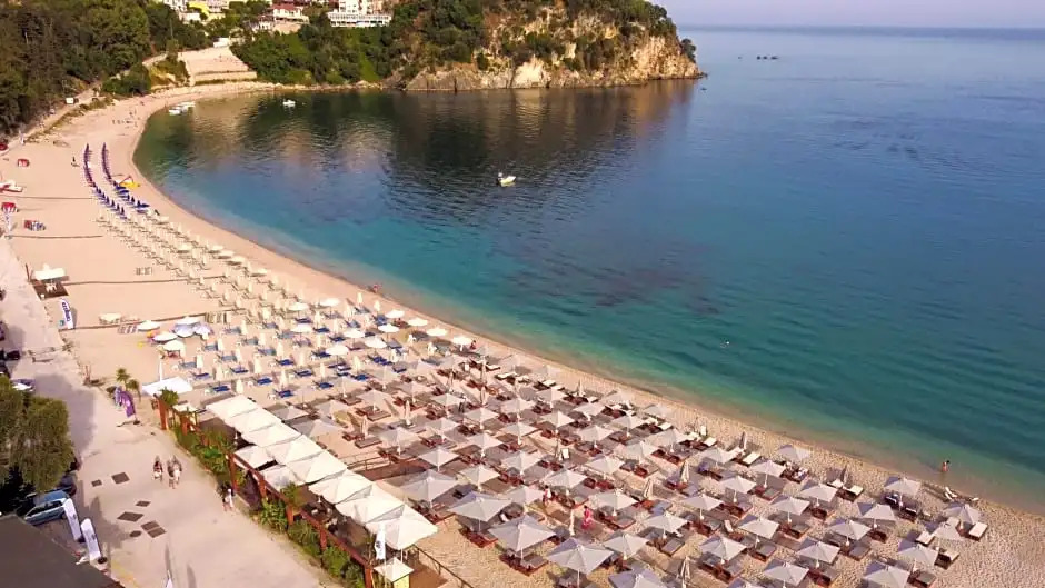 Valtos Beach Hotel