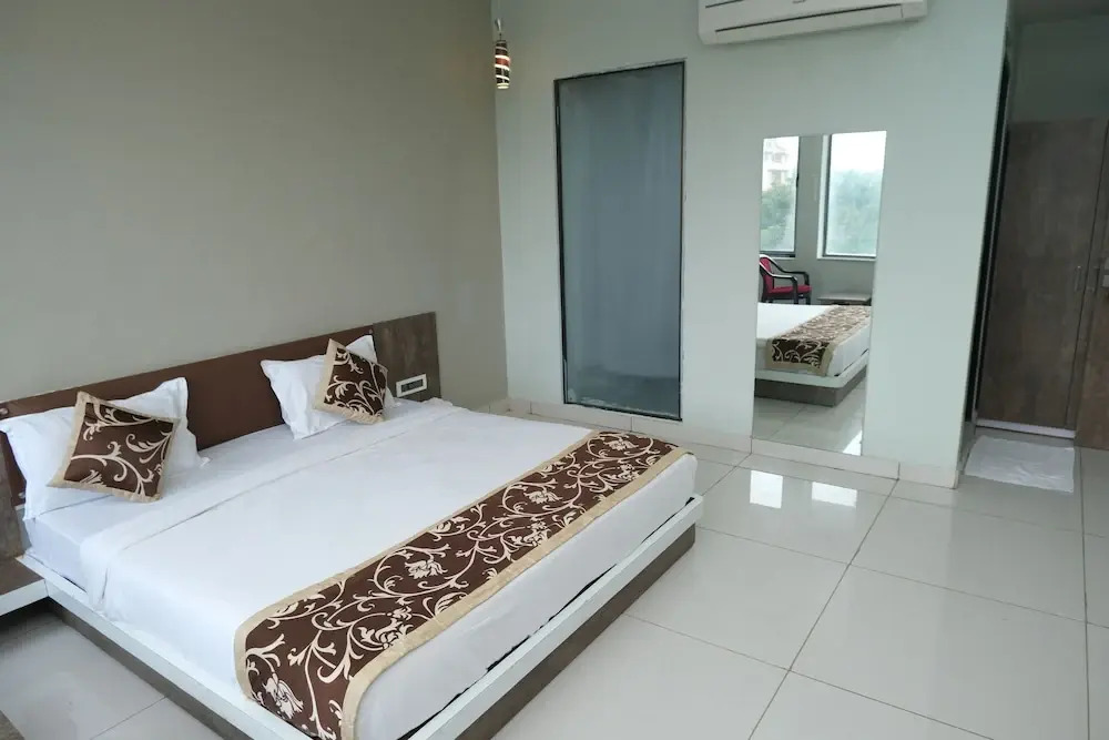 Sukh Sagar Gir Resort